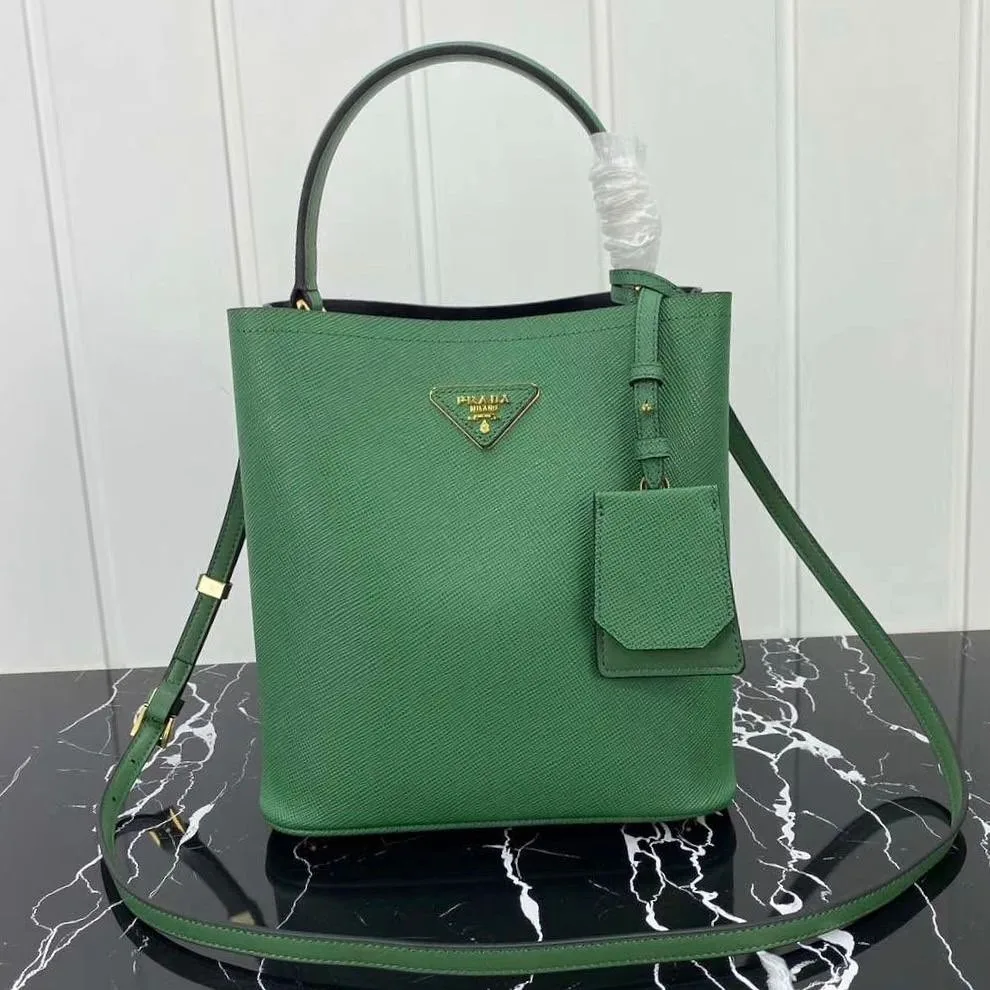 Prada Panier