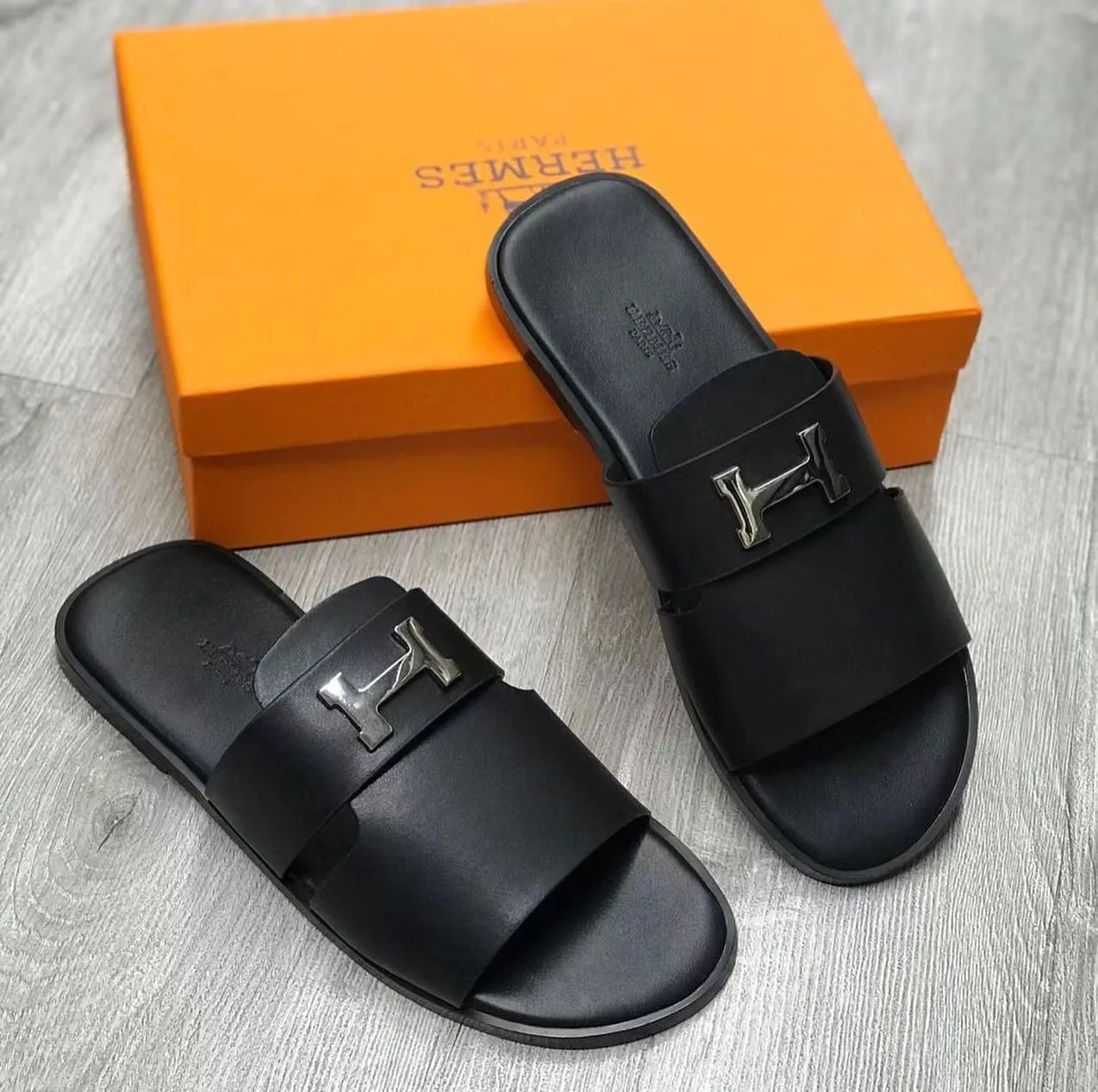 Hermès Izmir Sandal