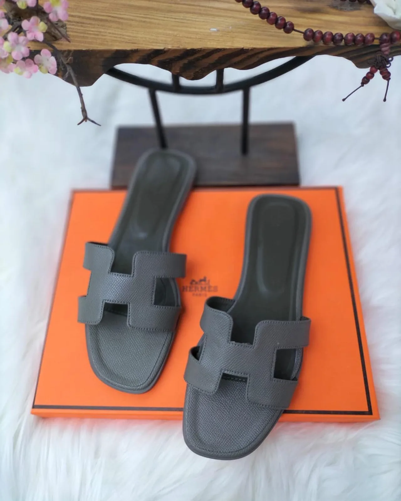 Hermès Slide Sandal photo 2