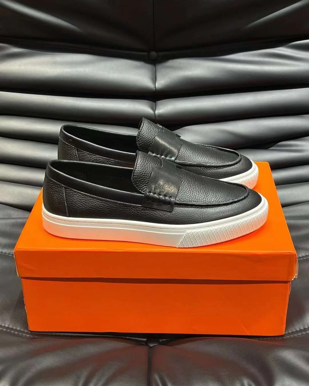 Hermès Slip-On Sneaker photo 5