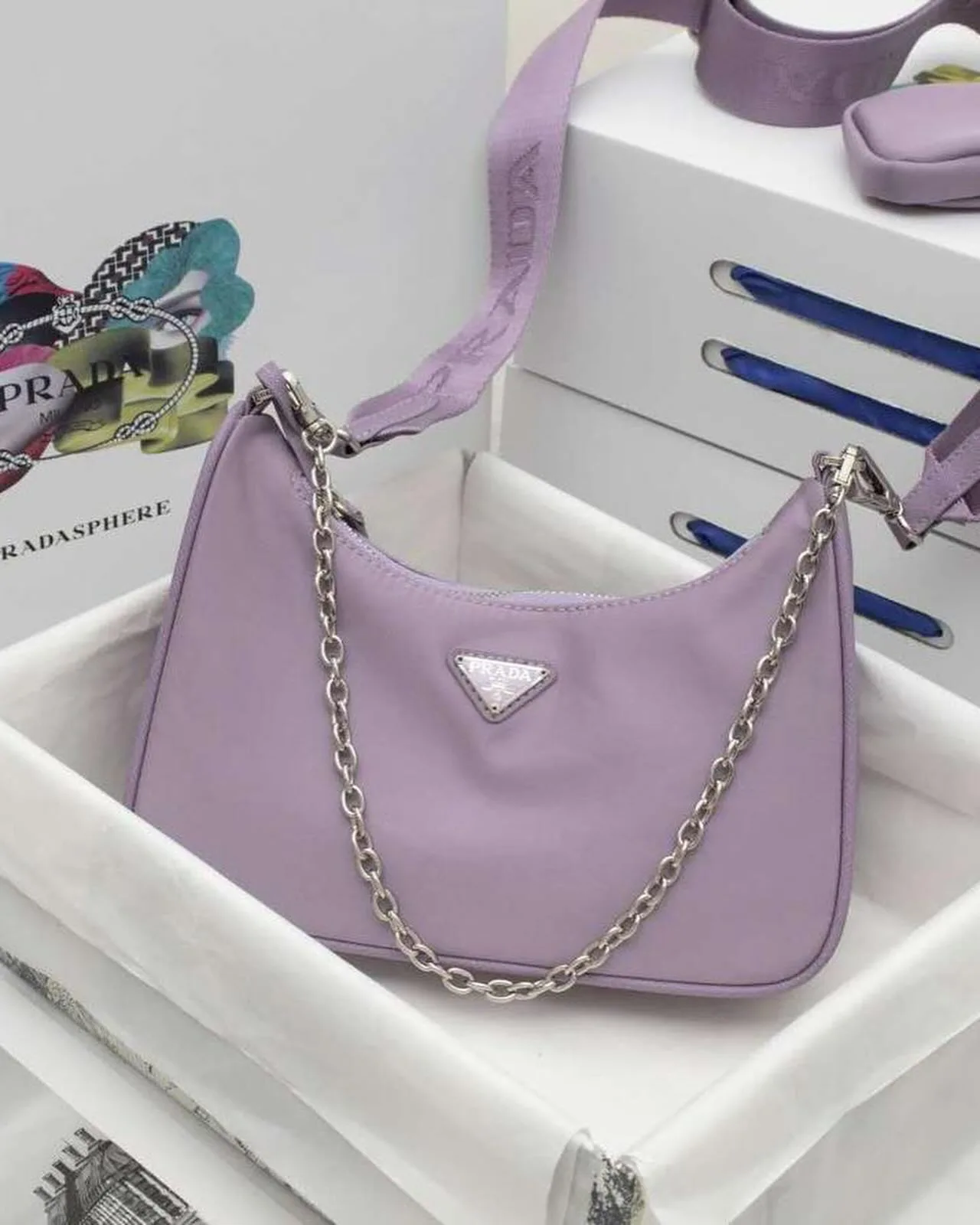 Prada Re-Edition 2005 photo 5
