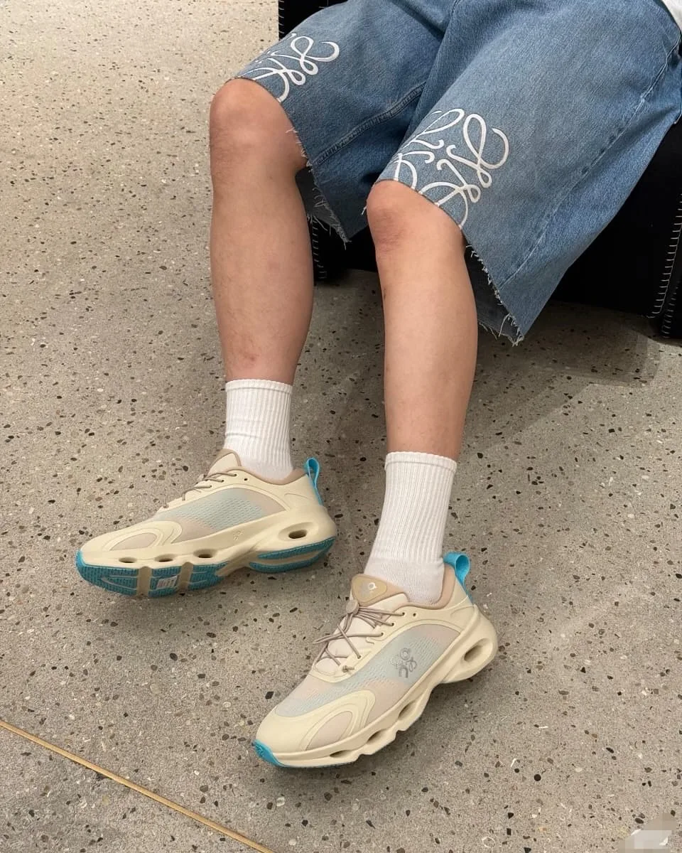 Loewe Sneaker photo 7