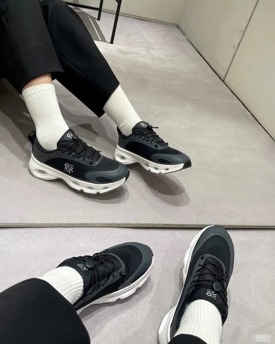 Loewe Sneaker photo 5