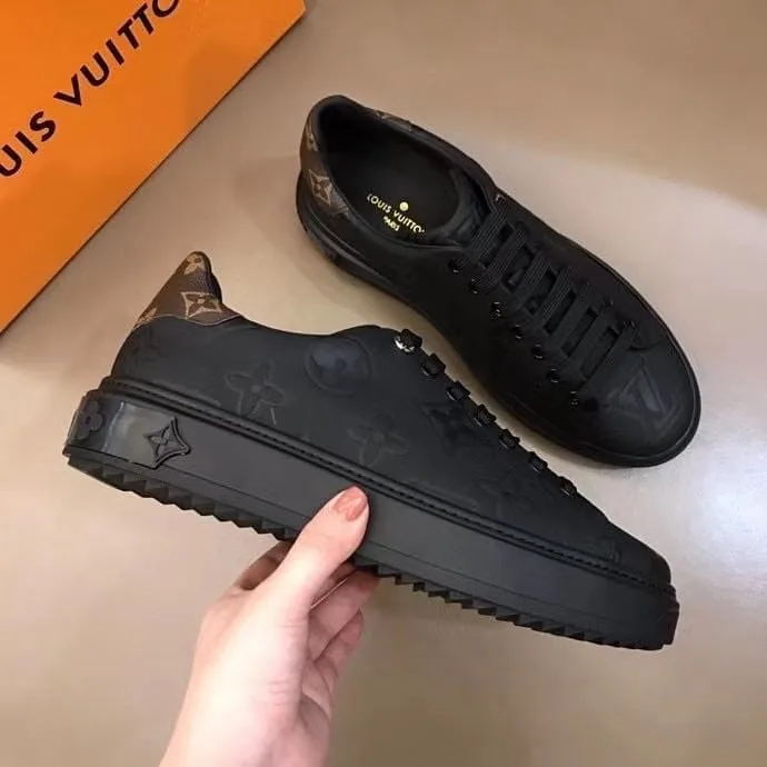 Louis Vuitton Sneaker