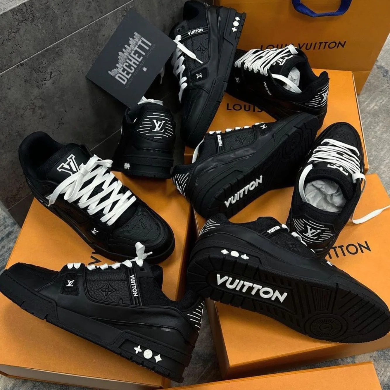 Louis Vuitton Sneaker photo 2