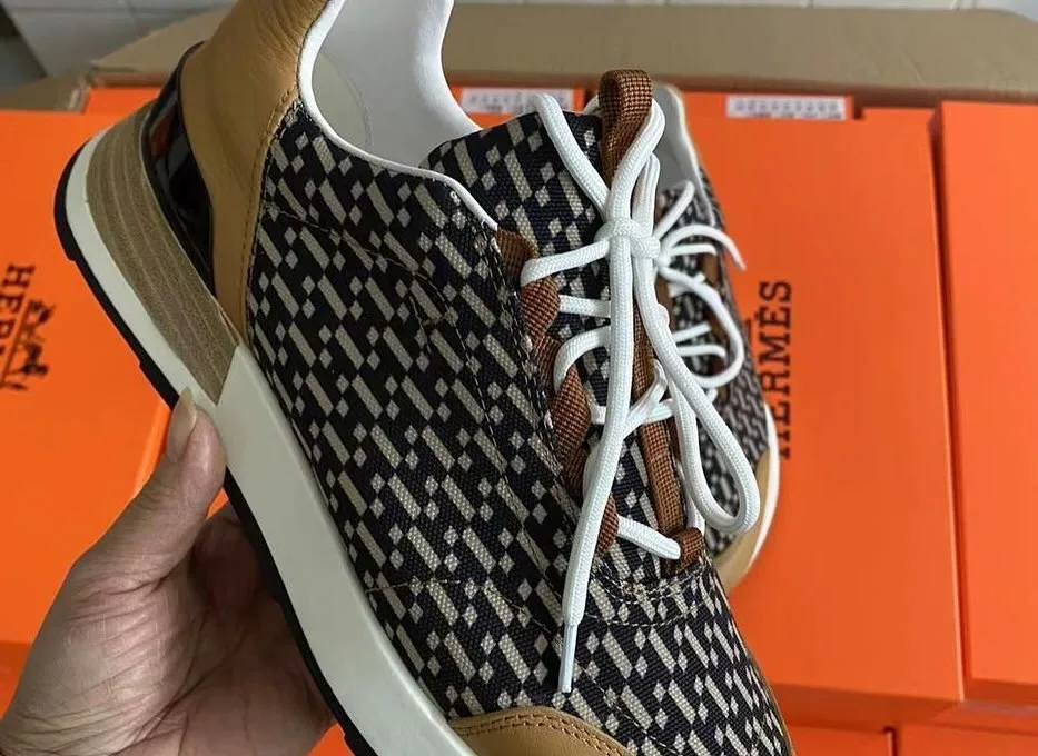 Hermès Sneakers