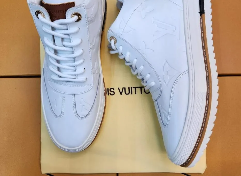 Louis Vuitton Sneaker