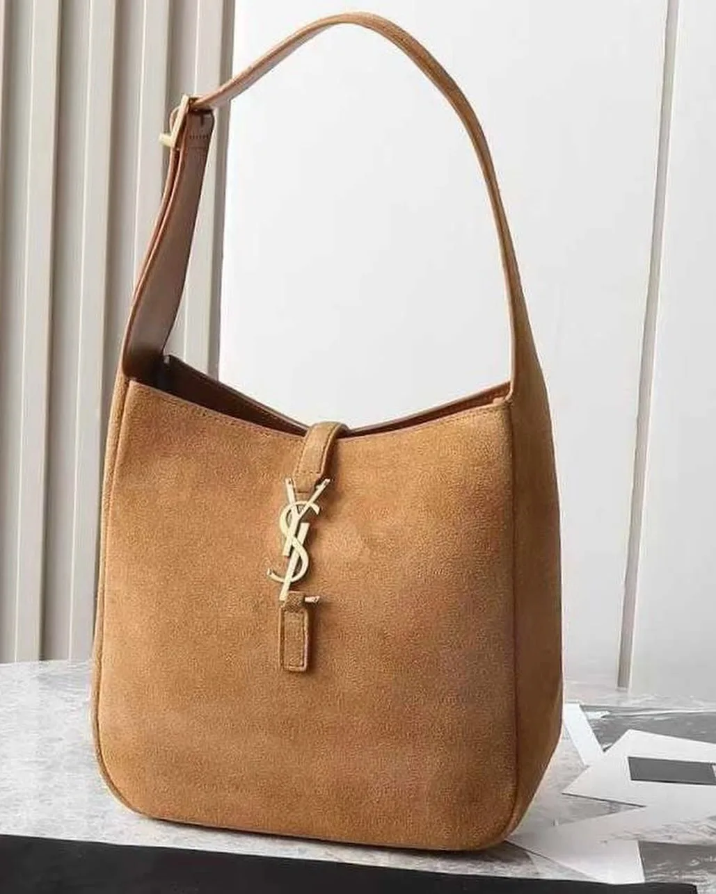 Saint Laurent Le 5à7 hobo photo 6