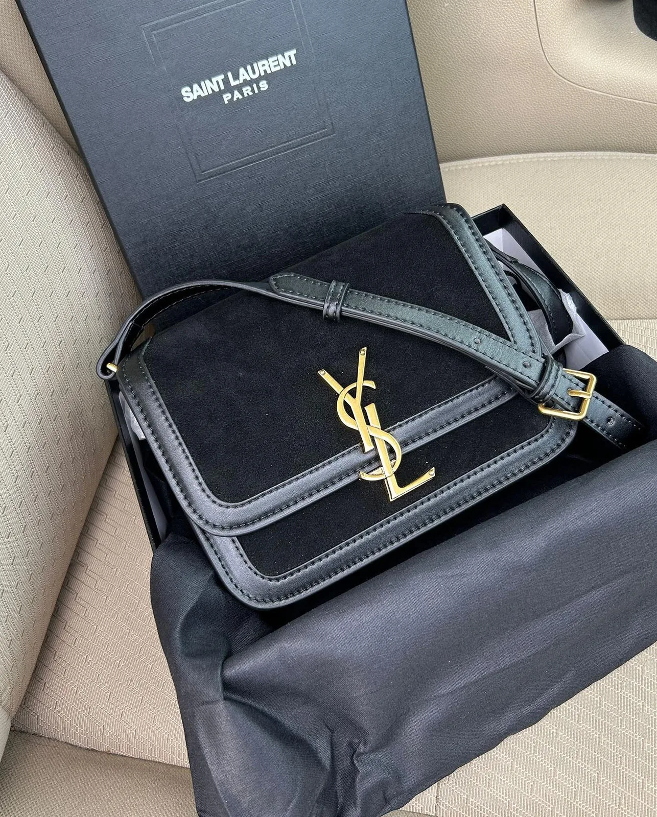 Saint Laurent Solferino photo 6