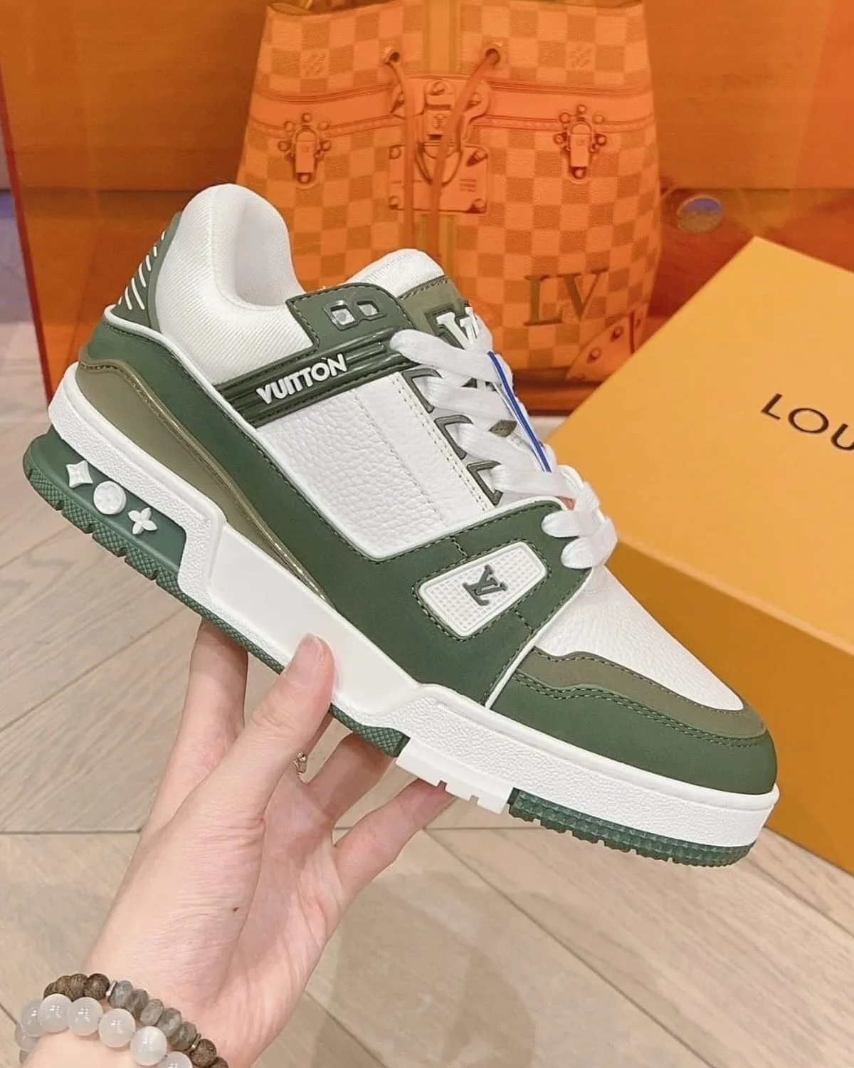 Louis Vuitton Sneaker photo 5