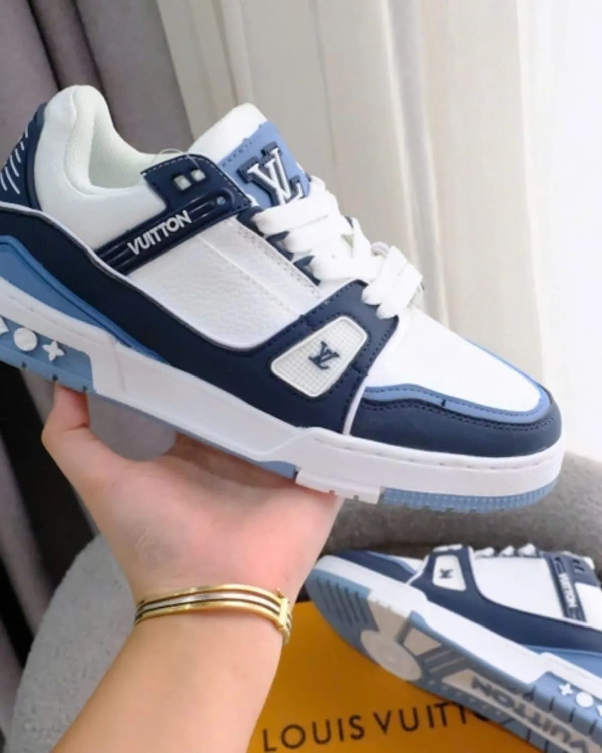 Louis Vuitton Sneaker photo 4