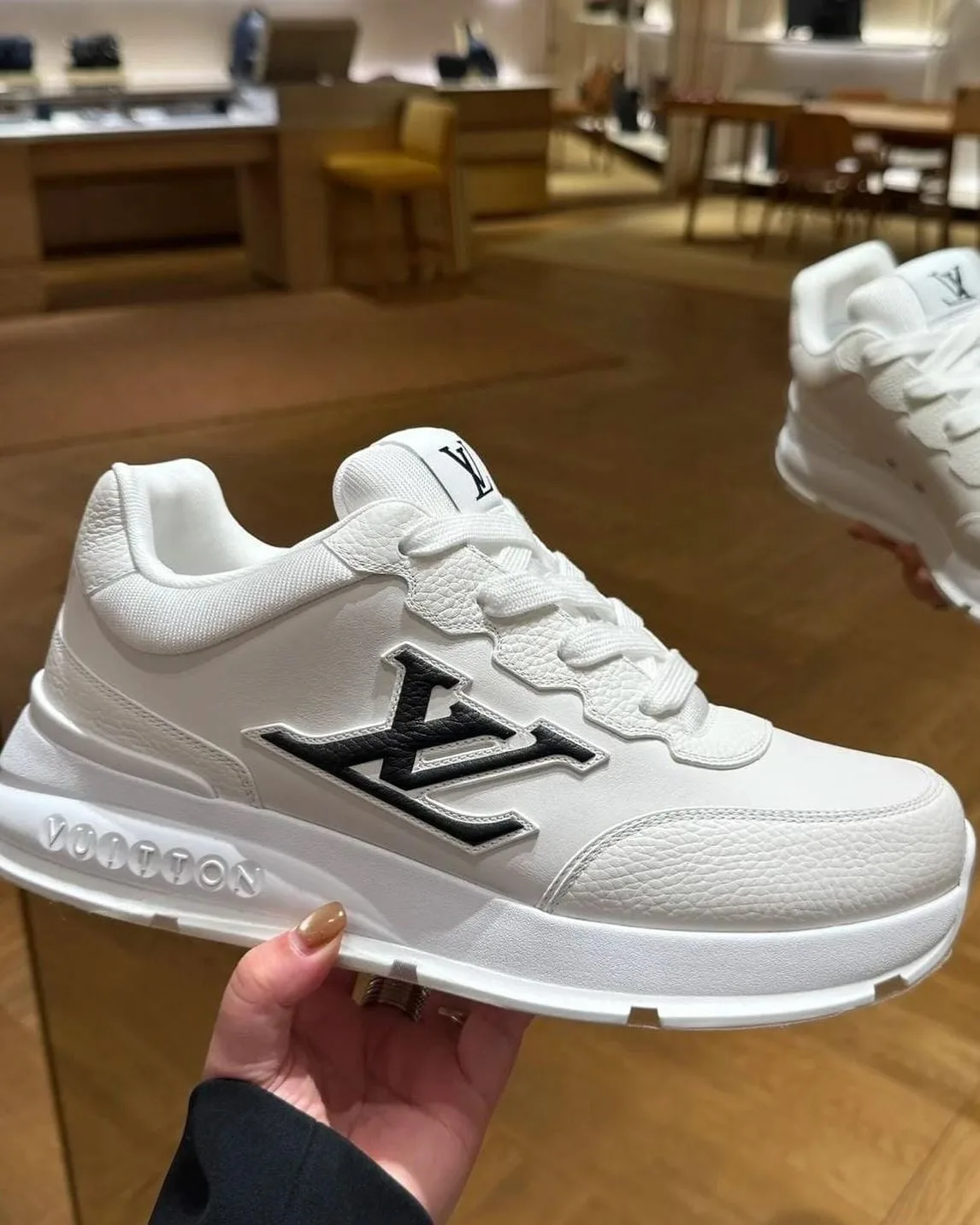 Louis Vuitton Run Away