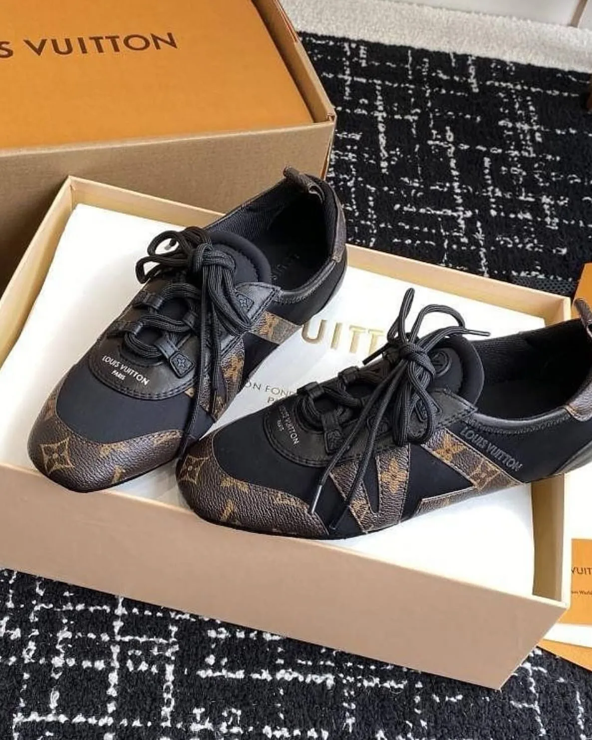 Louis Vuitton Sneaker photo 5