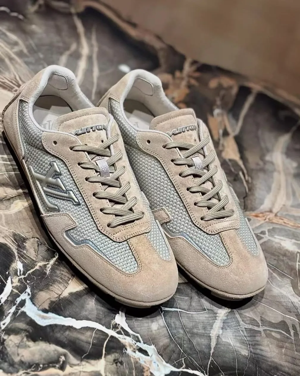 Louis Vuitton Sneaker photo 3