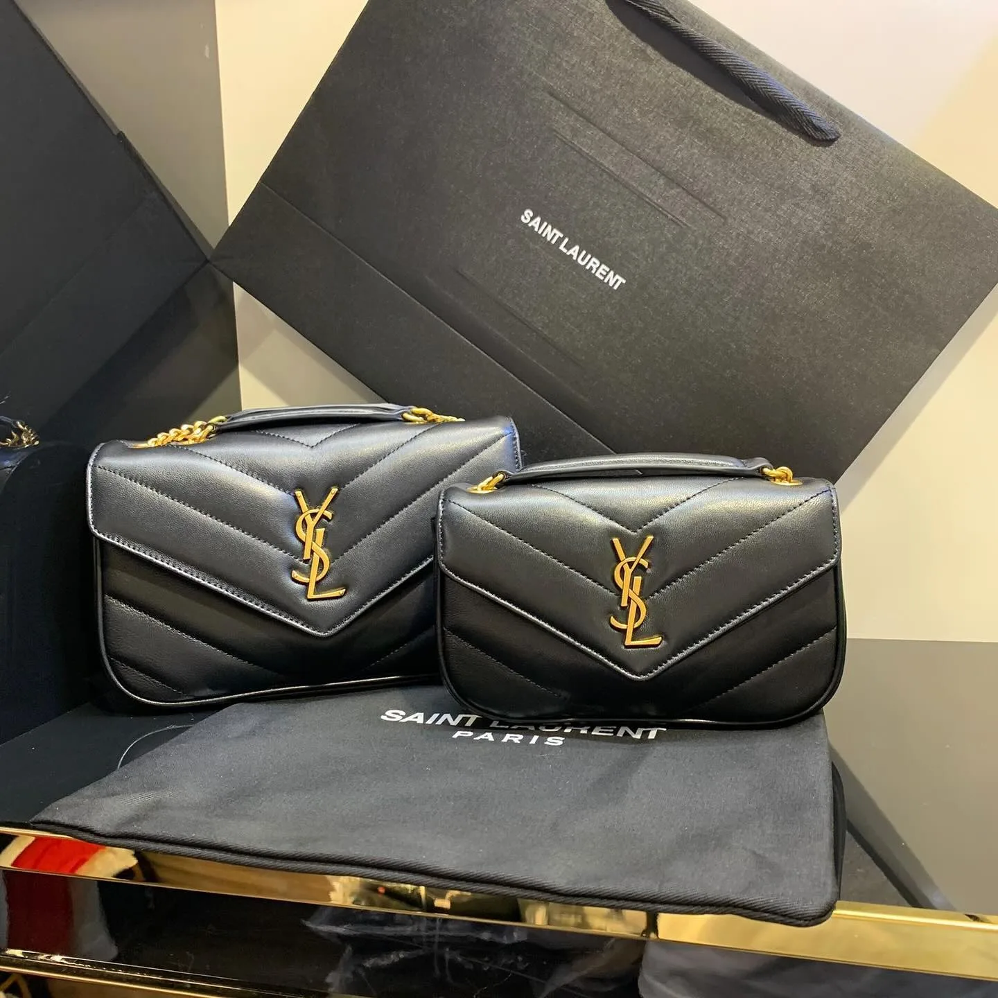 Saint Laurent Loulou photo 8