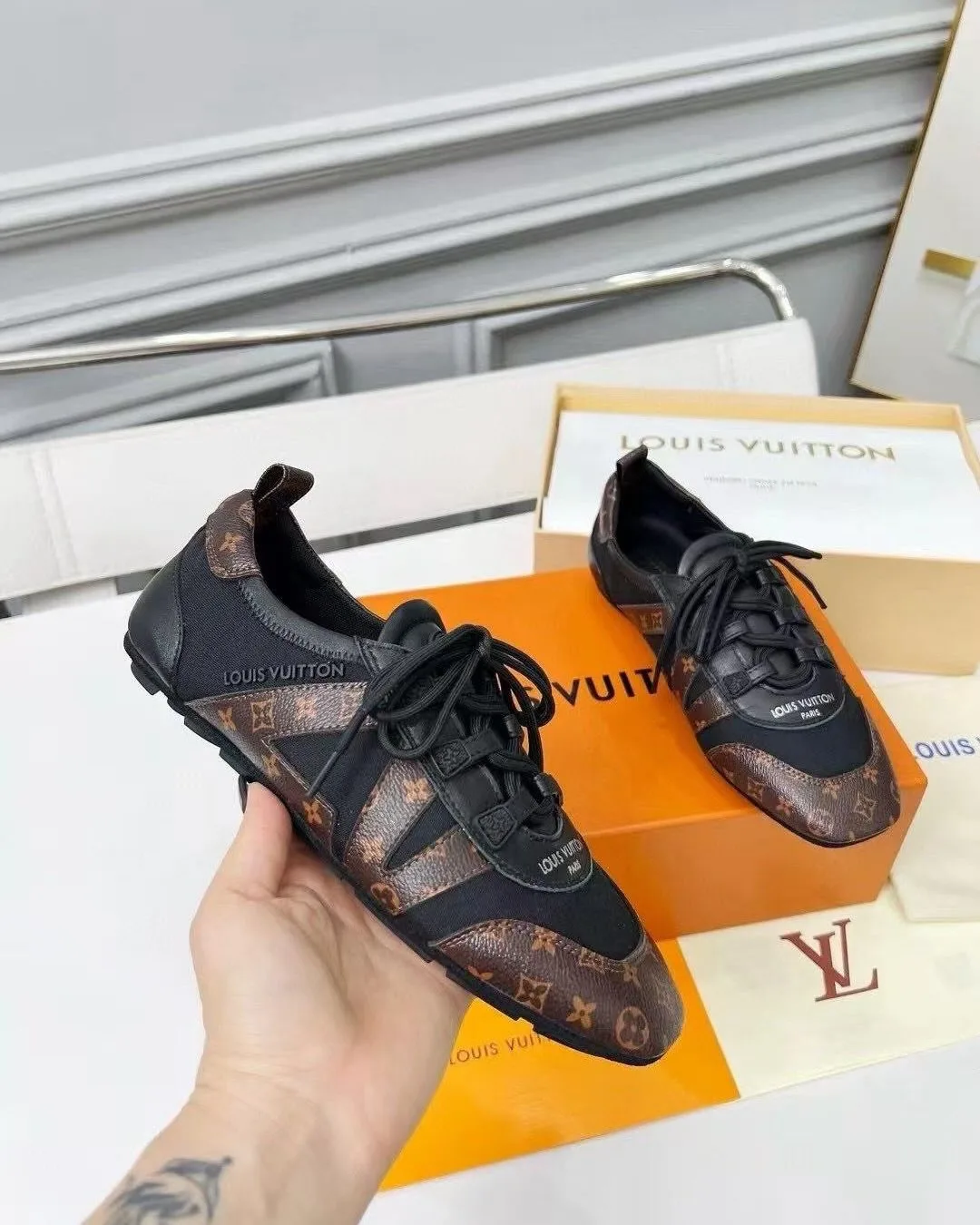 Louis Vuitton Sneaker photo 5