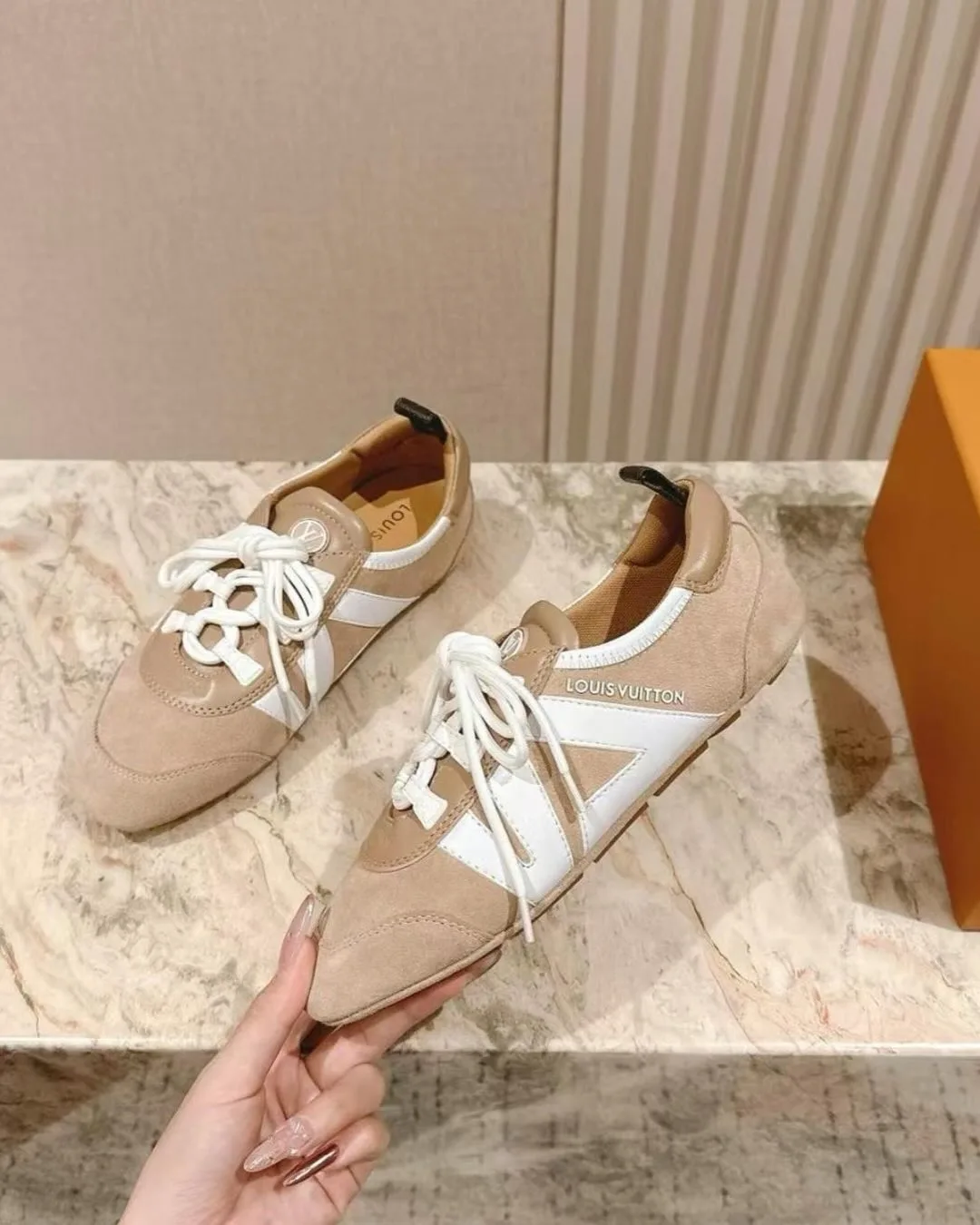 Louis Vuitton Sneaker photo 3