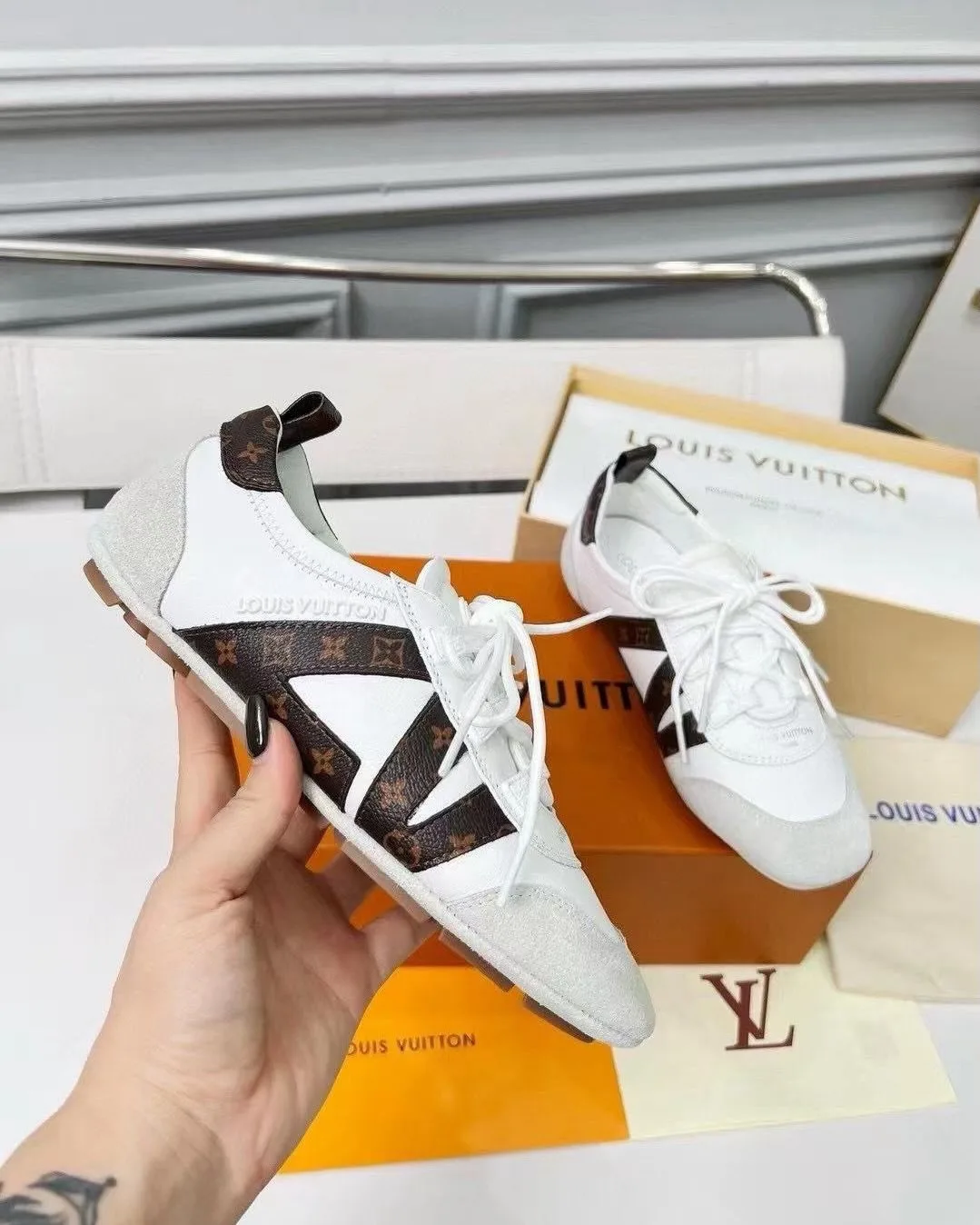 Louis Vuitton Sneaker photo 4