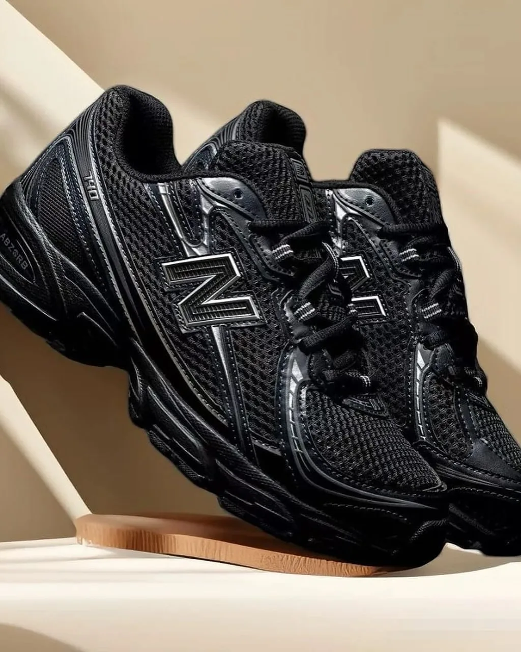 New Balance 610 photo 3