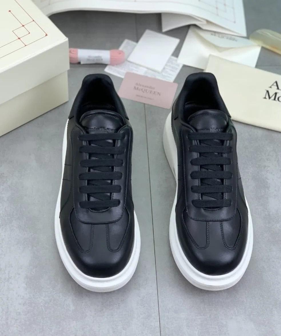 Alexander McQueen Oversized Sneaker photo 2