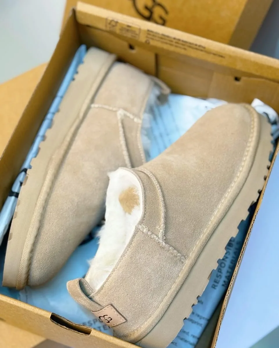 UGG Classic Ultra Mini slip-on