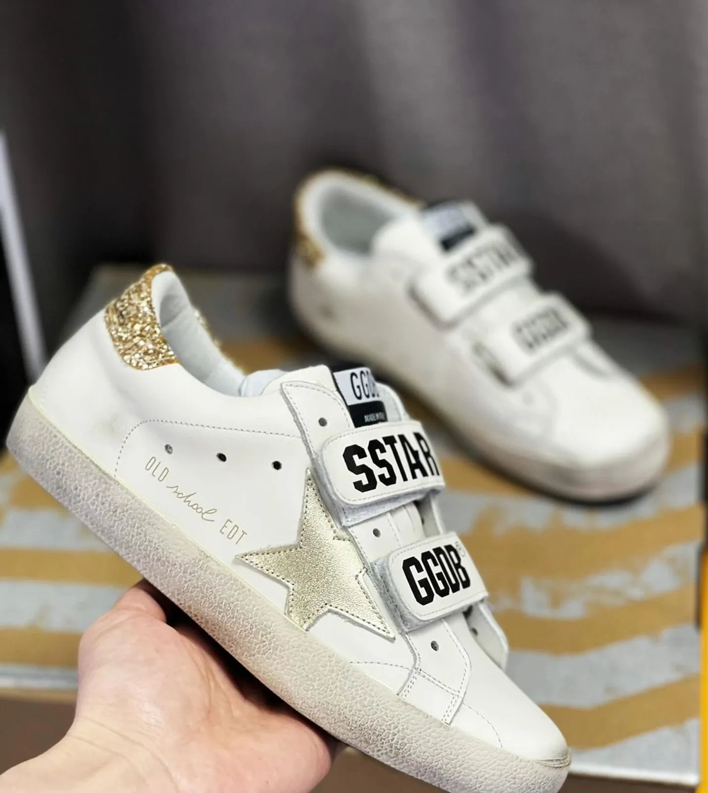 Golden Goose Superstar photo 7