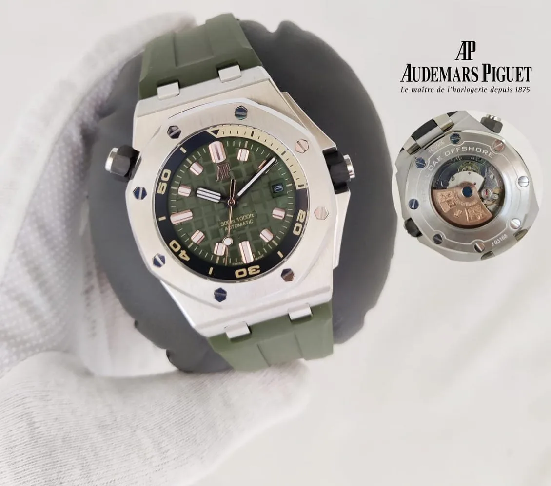 Audemars Piguet Royal Oak Offshore Diver photo 3