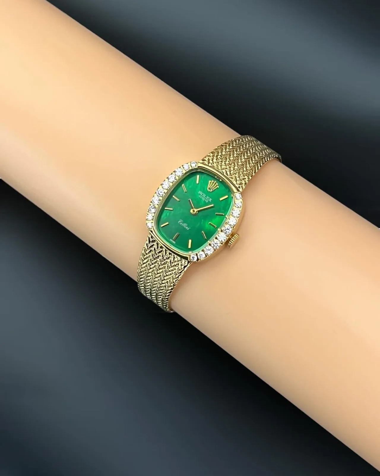 Rolex oval cushion gold mesh bracelet ladies watch photo 2