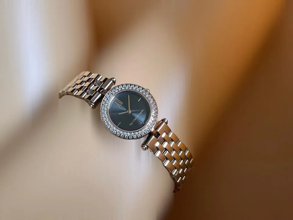 Van Cleef & Arpels Ladies Watch