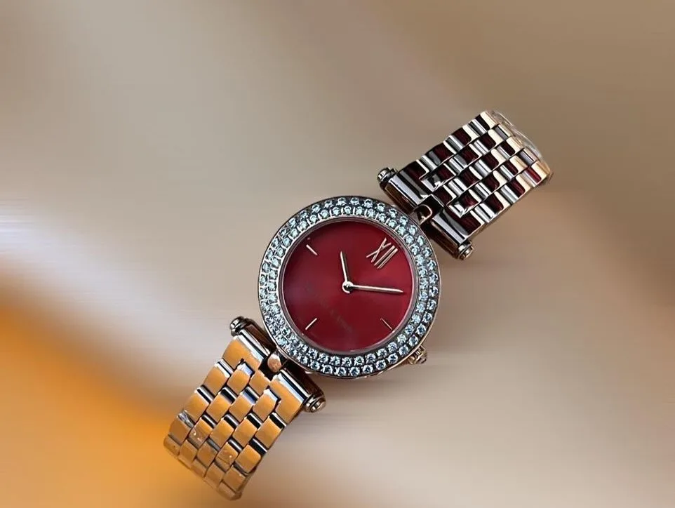 Van Cleef & Arpels Ladies Watch photo 2