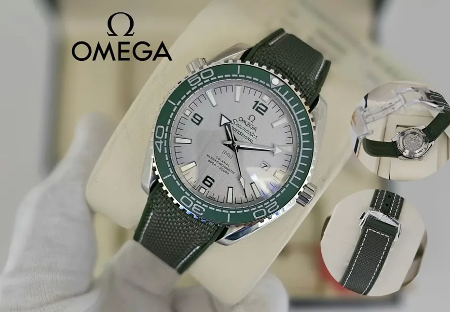 Omega Seamaster Planet Ocean photo 2