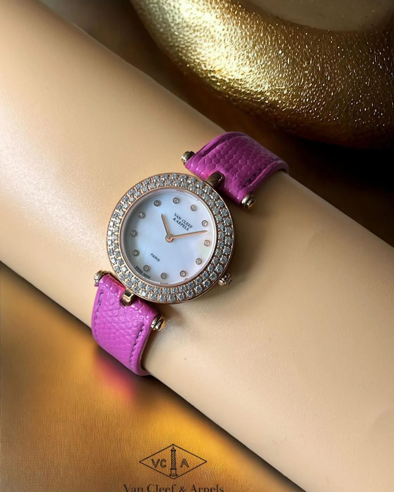 Van Cleef & Arpels Alhambra Diamond Watch photo 3
