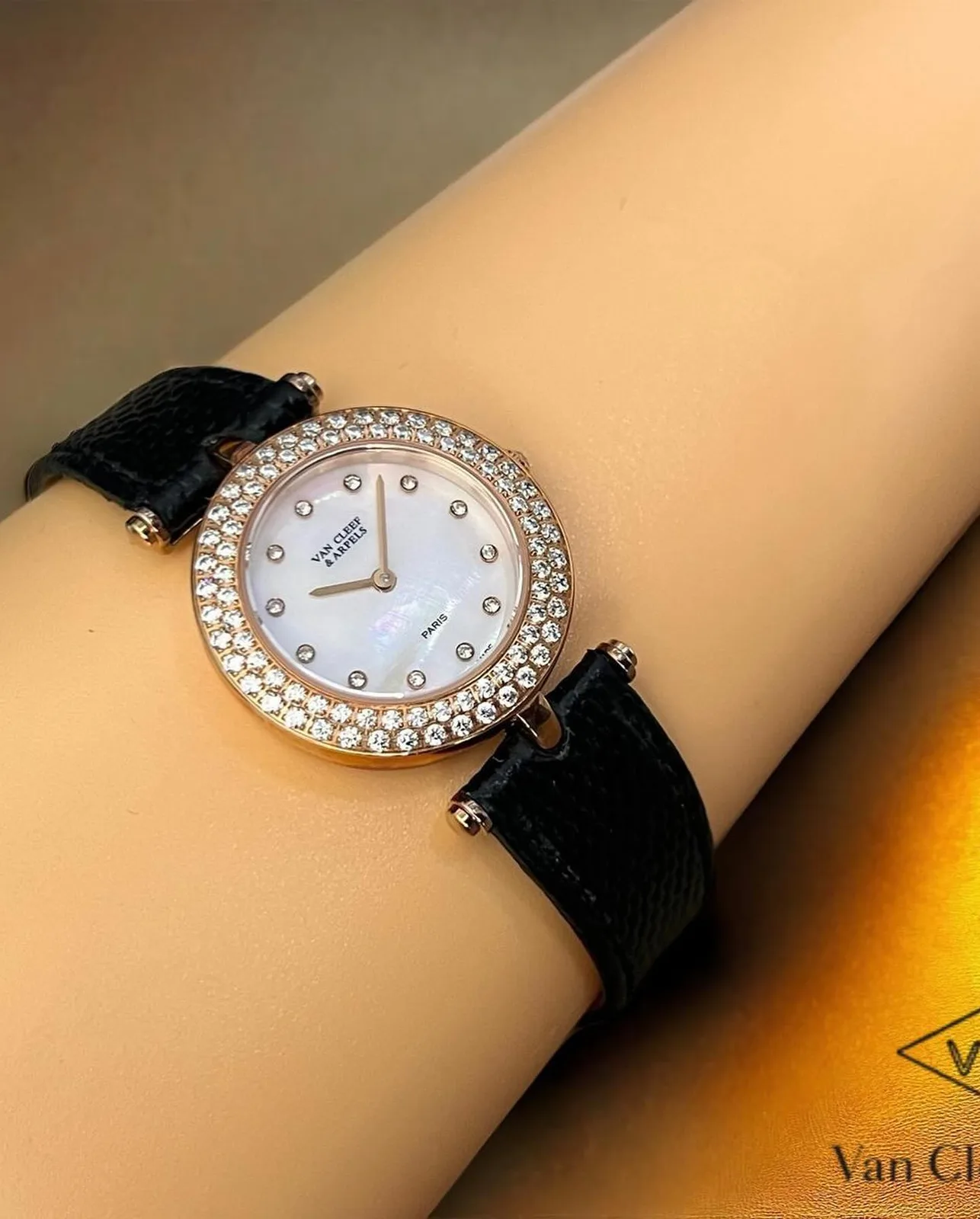 Van Cleef & Arpels Alhambra Diamond Watch photo 2