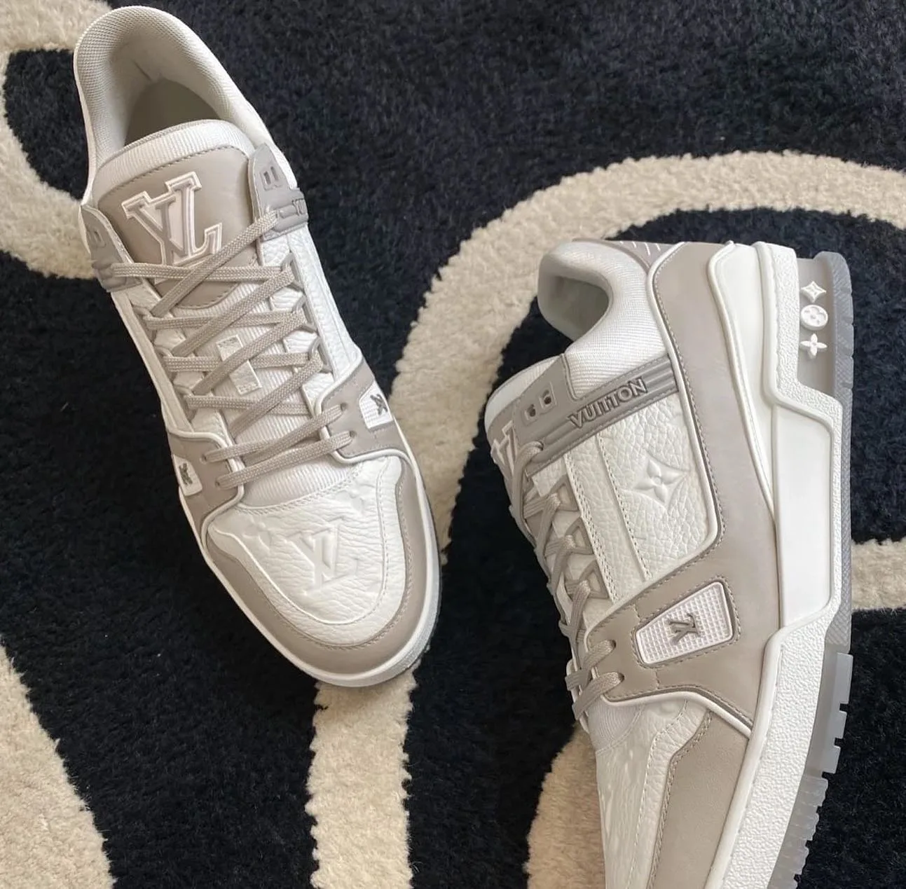 Louis Vuitton LV Trainer photo 2