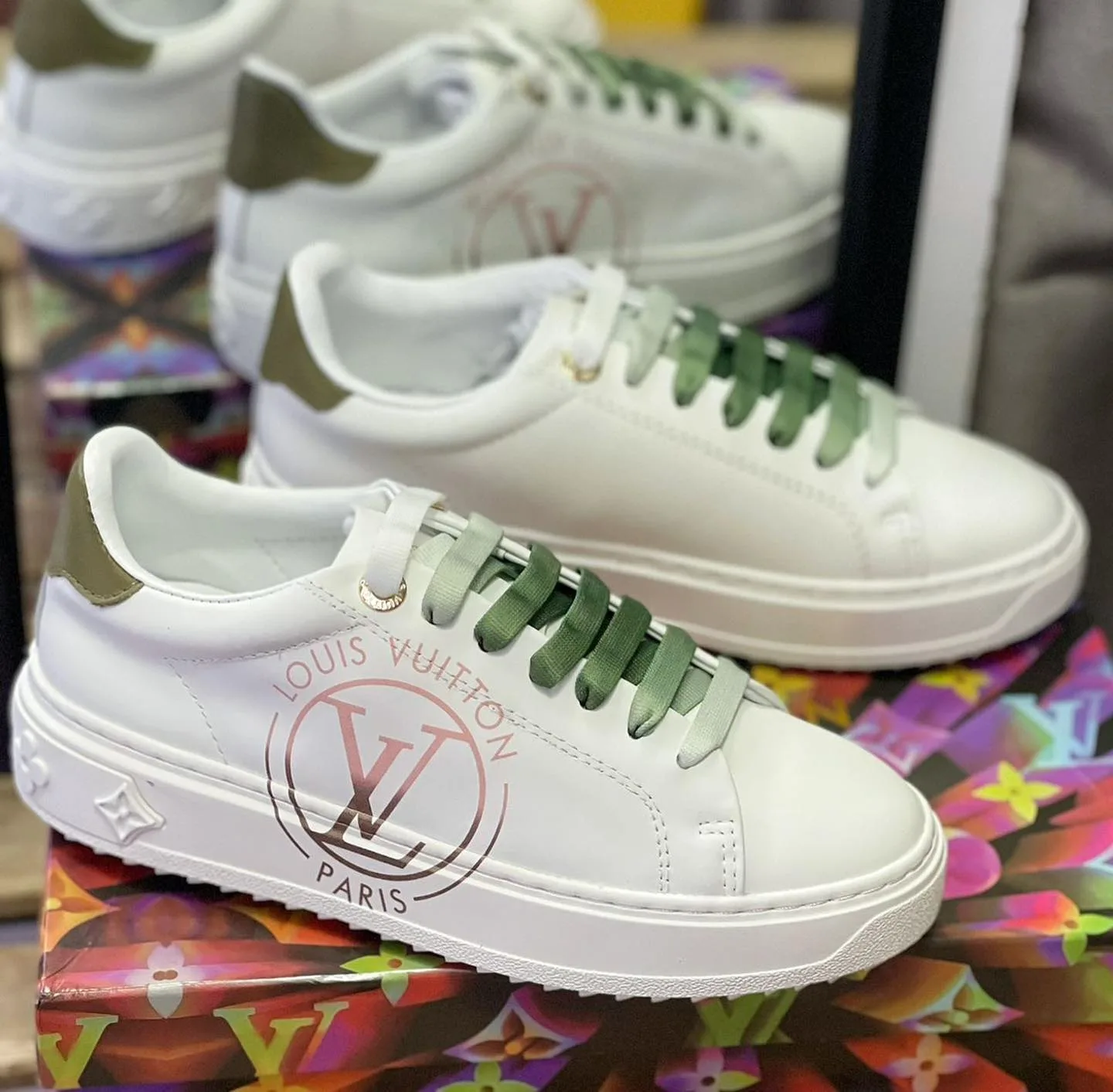 Louis Vuitton LV Archlight photo 2